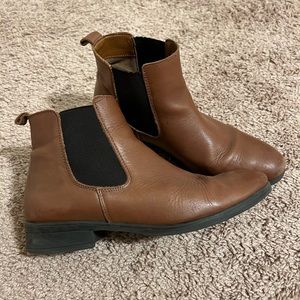 Aldo Women’s Size 9 Chelsea Boots